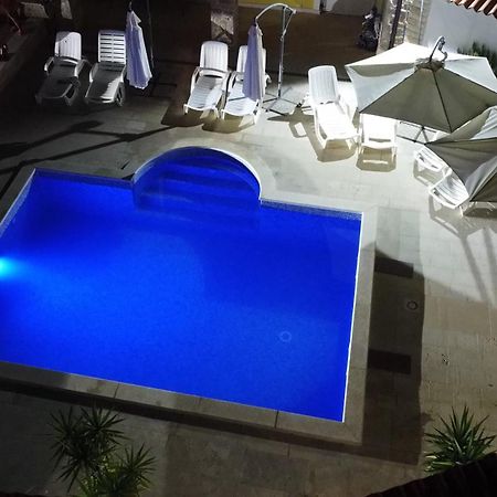 Apartments Villa Mimi Visnjan Ngoại thất bức ảnh