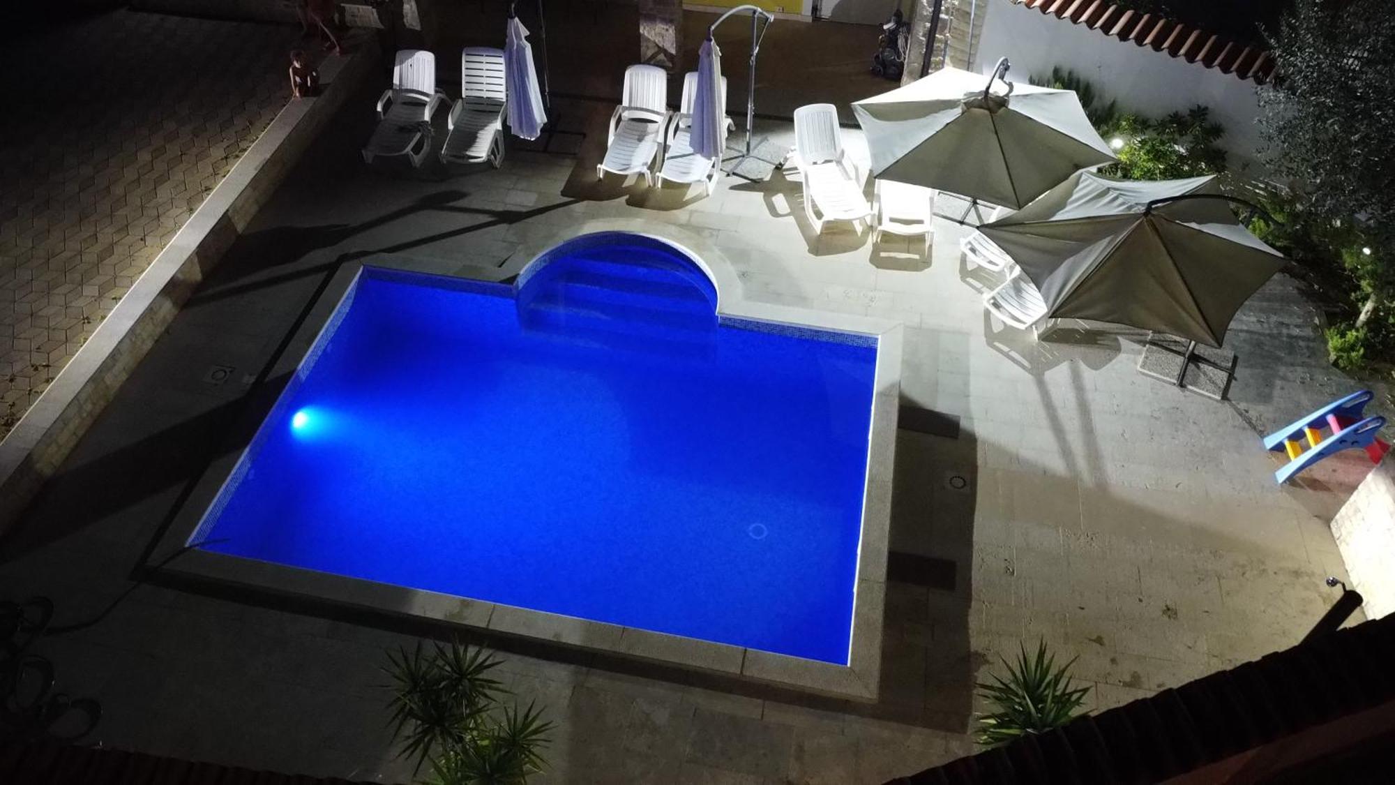 Apartments Villa Mimi Visnjan Ngoại thất bức ảnh