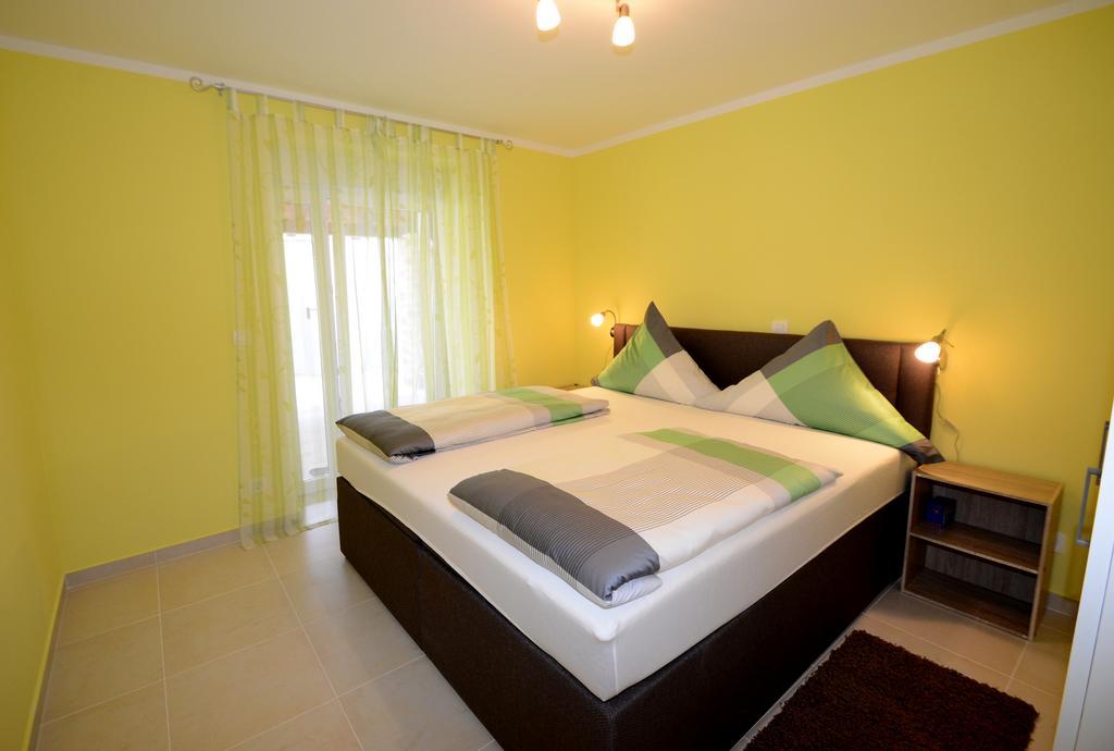 Apartments Villa Mimi Visnjan Phòng bức ảnh