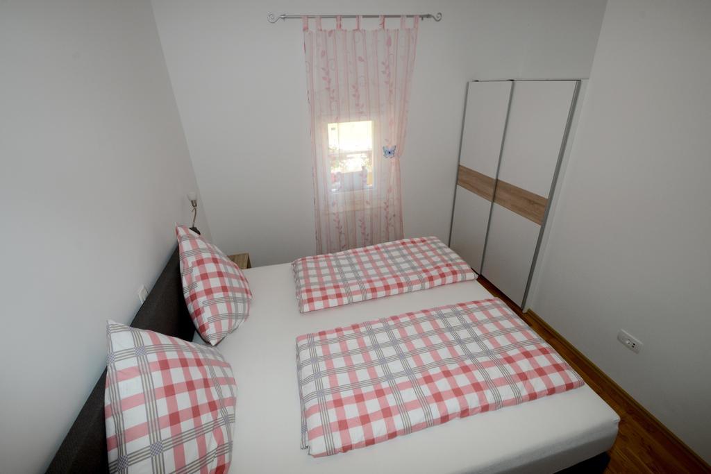 Apartments Villa Mimi Visnjan Phòng bức ảnh