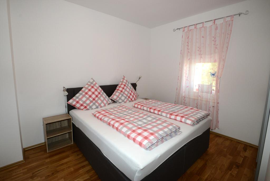 Apartments Villa Mimi Visnjan Phòng bức ảnh