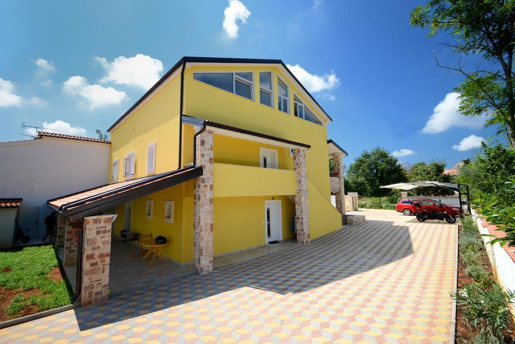 Apartments Villa Mimi Visnjan Phòng bức ảnh
