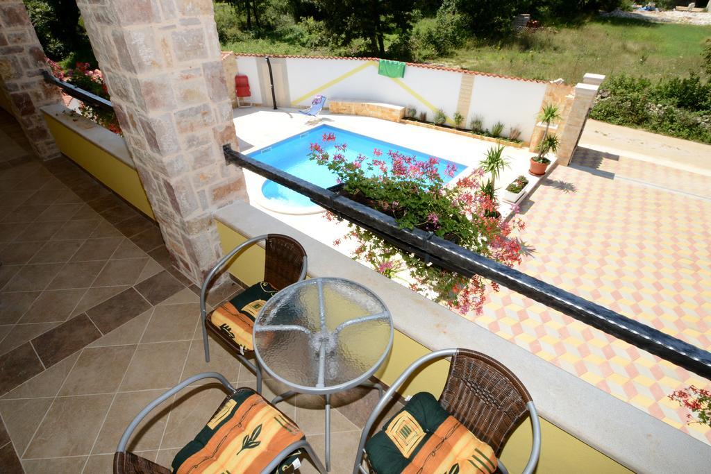 Apartments Villa Mimi Visnjan Phòng bức ảnh